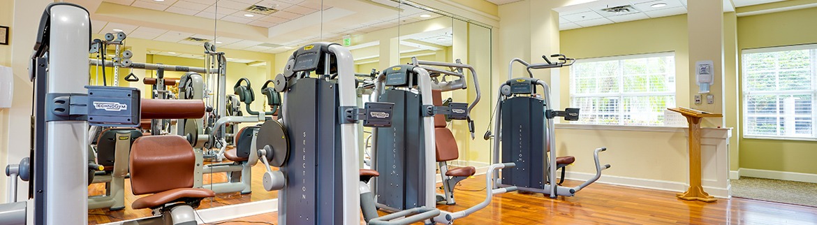 exercise room at covenant living of Florida