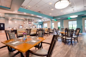 dining area at covenant living of Florida